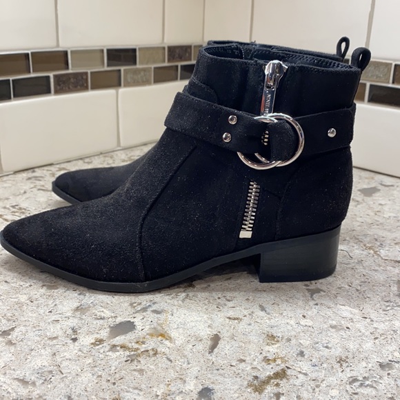 Nine West suede booties - Picture 3 of 6